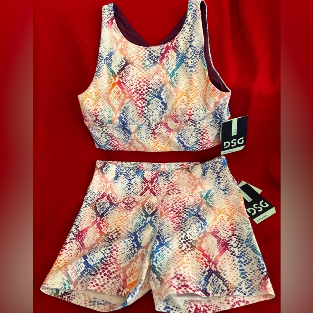 New DSG Girls Sport Bra and Shorts